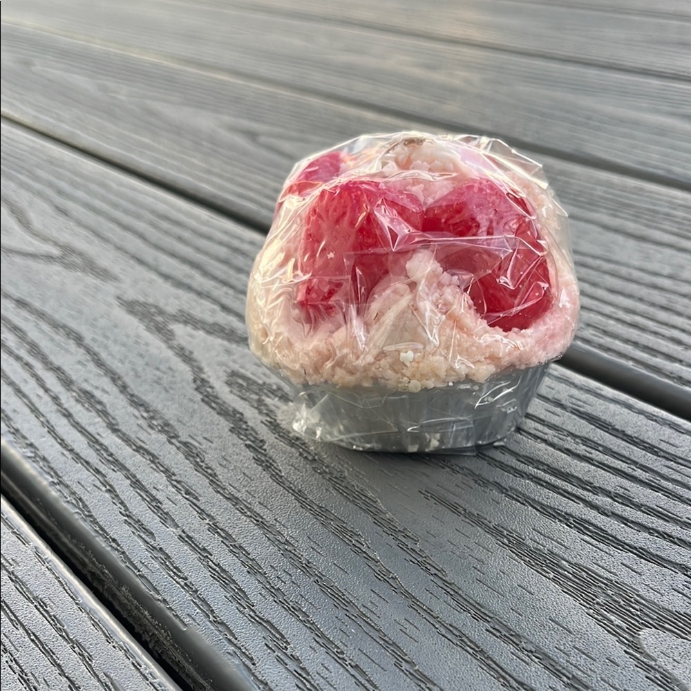 Strawberry Cheesecake Cupcake Candle